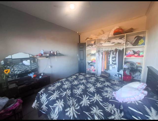 4 BEDROOM HOUSE FOR SALE IN MARGATE BEACH